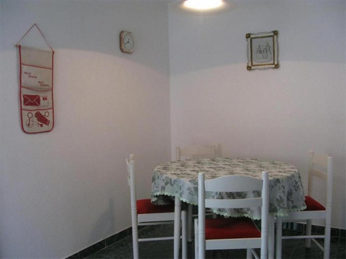 Apartmani Kastelan Barbat na Rabu Экстерьер фото