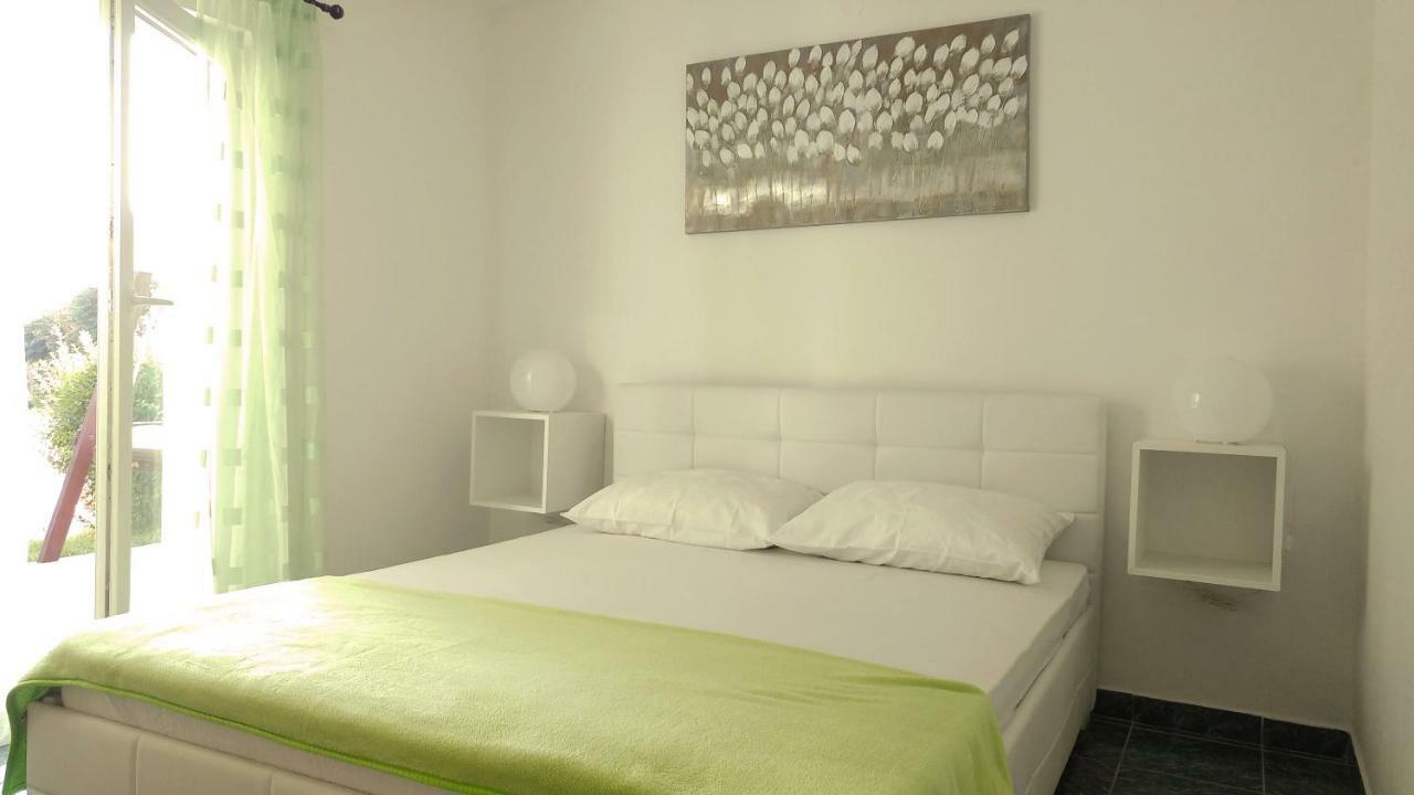 Apartmani Kastelan Barbat na Rabu Экстерьер фото