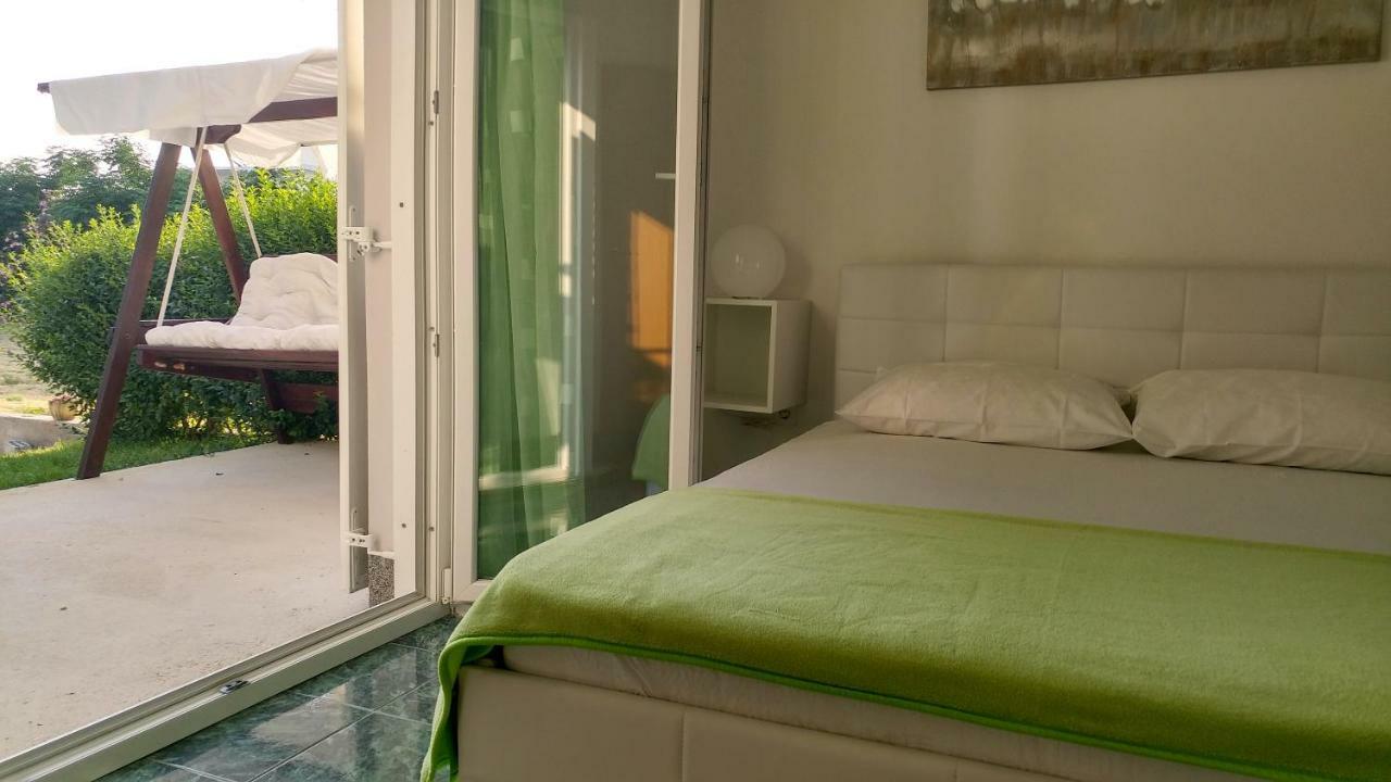 Apartmani Kastelan Barbat na Rabu Экстерьер фото